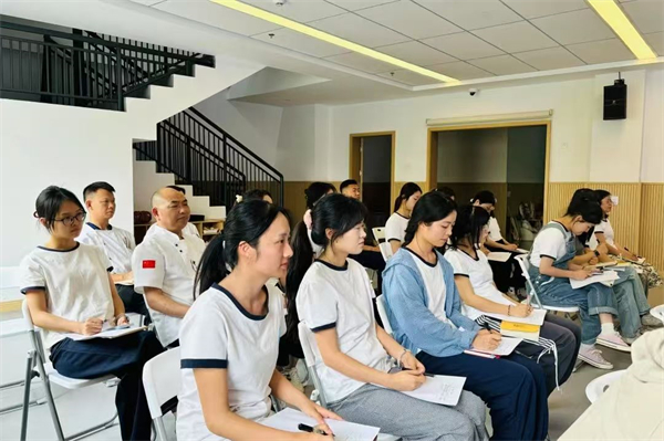 16063b6ccf1ffb24fb579ade1a6d3bc.jpg