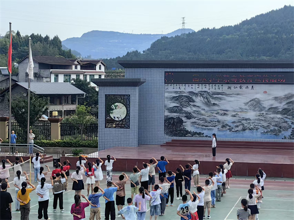 升旗.jpg