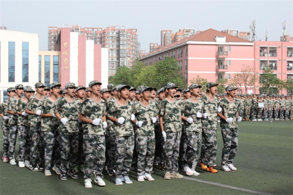 DƬ4.jpg