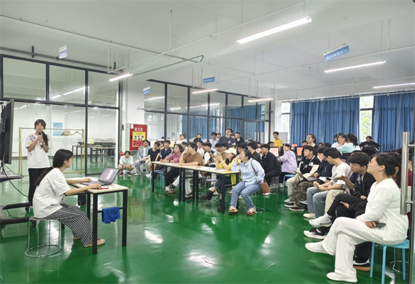 DƬ4.jpg