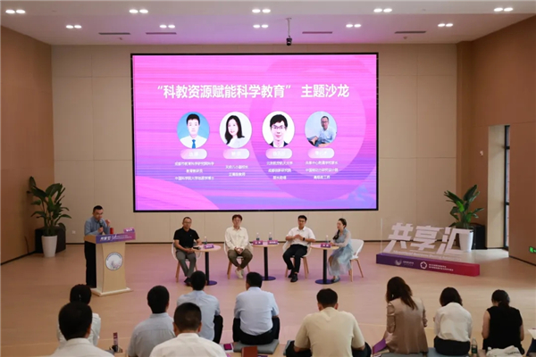 1758508653254168.jpg 20250919_232631_050.jpg