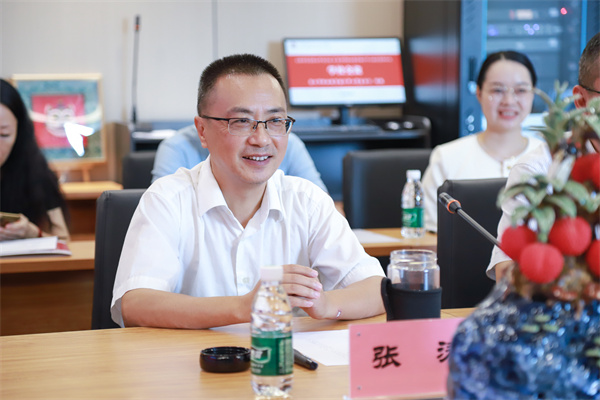 20250924青崇教育区域合作学校签订结对协议 (21).jpg
