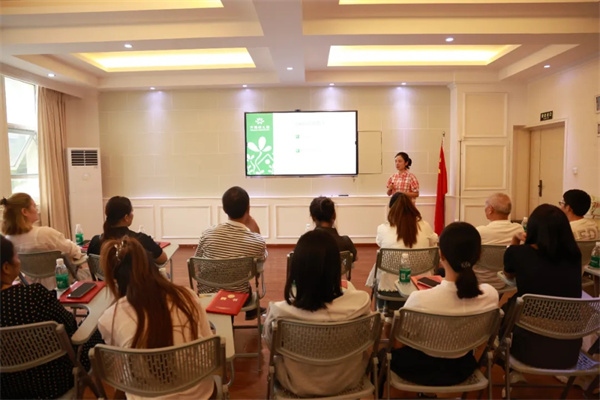 1759301225797116.jpg 640.webp (7).jpg