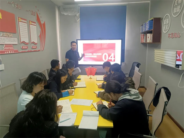 1760059826425383.jpg 20251009_231234_239.jpg