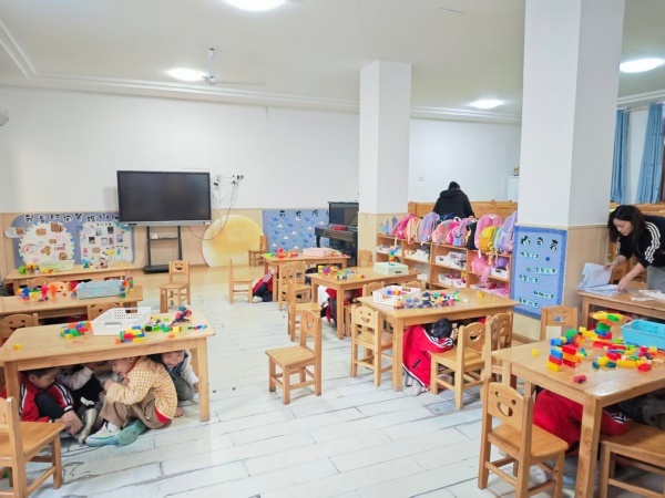 1760411448792916.jpg 防震于心,安全“童”行 (1)_1.jpg