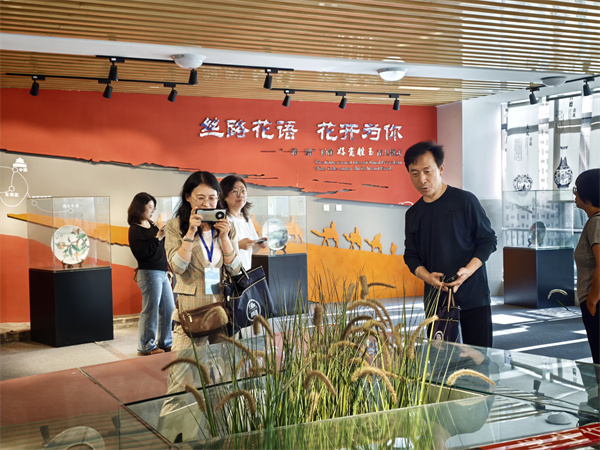 02-20251015ɽְͬ߼Ǹɽʦൽղηý (30).jpg