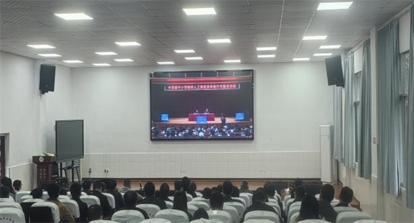 1761188888292863.png 图片1.png