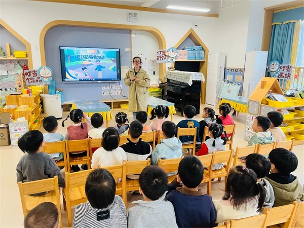 1761704395456318.jpg 20251028_230644_000.jpg