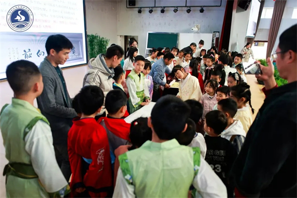 1761706096891391.jpg 20251028_231102_100.jpg