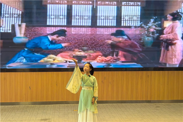 1761706108419833.jpg 6.4.jpg