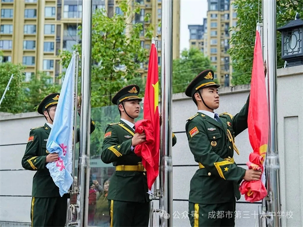 1761706897148496.jpg 20251028_232611_472.jpg