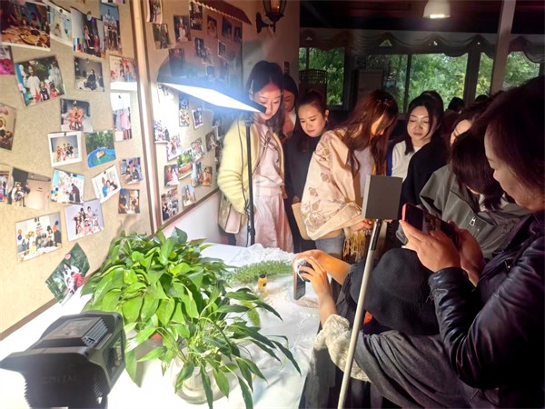 1761728466534703.jpg 3.jpg