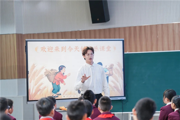 1761813849396670.jpg 20251030_021130_019.jpg