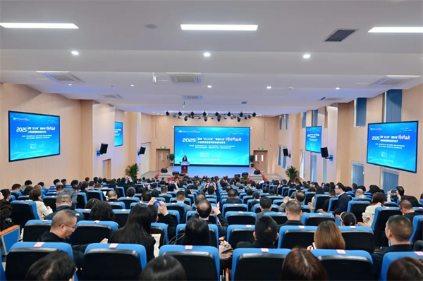 1761815796539322.jpg 20251029_233209_115.jpg