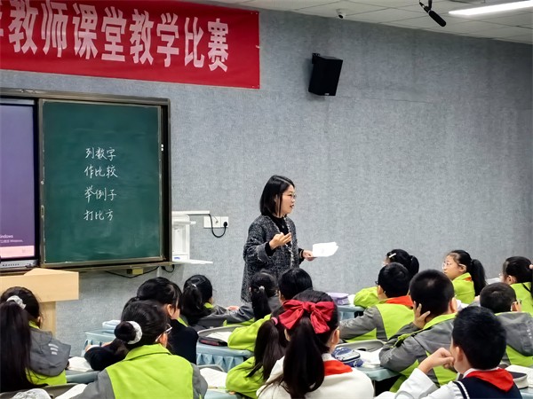 1761876496395392.jpg 18.jpg