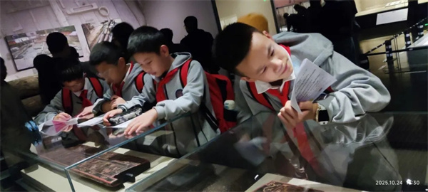 1761876713898532.jpg 20251030_235740_022.jpg