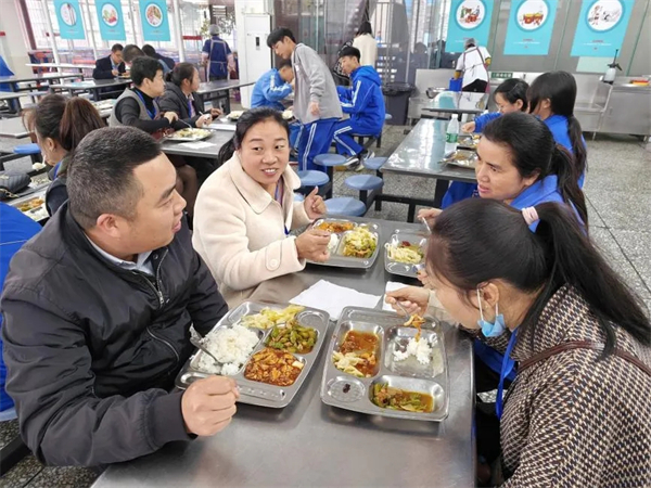 1761877313279508.jpg 20251030_221703_603.jpg