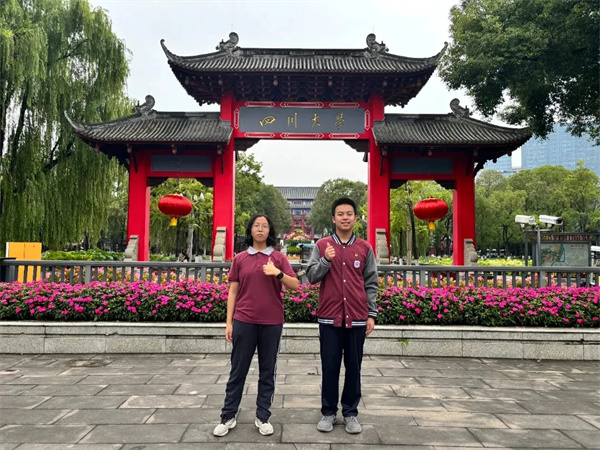 1761890539681332.jpg 20251031_134720_005.jpg