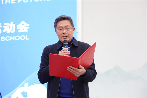 1761979730845883.jpg 20251030青苏职中隆重举行第十七届国际趣味运动会(入场式-开幕式) (67).JPG