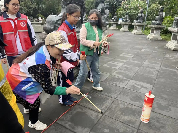 1762157256103752.jpg 20251031_215708_145.jpg