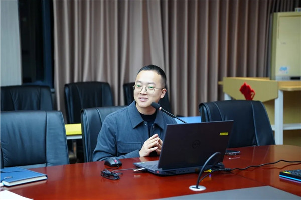 1762218547899216.jpg 20251103_231652_005.jpg