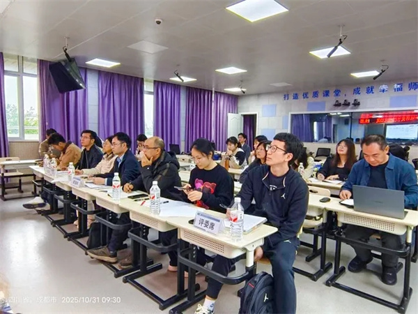 1762305445155231.jpg 20251104_204830_086.jpg