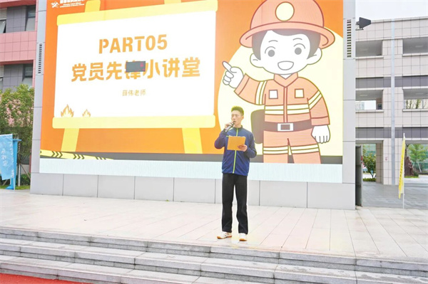 1762306211791673.jpg mmexport1762264762252.jpg