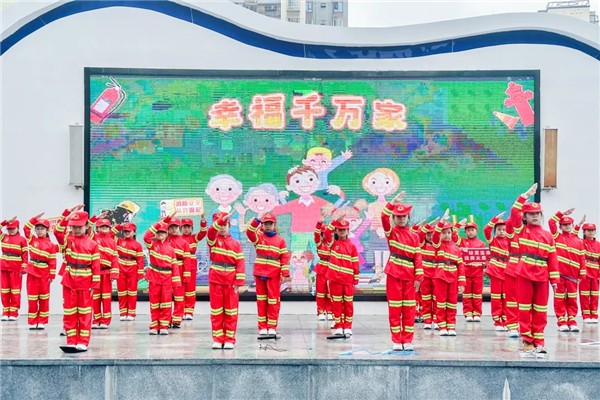 1762310737675337.jpg 20251104_230156_153.jpg