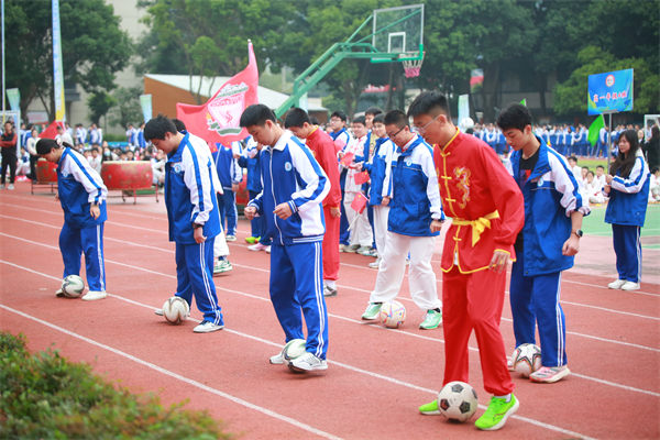 1762329223406851.jpg 41DA0E4D7C3F4AF9D35A87D8B9D8188B.jpg