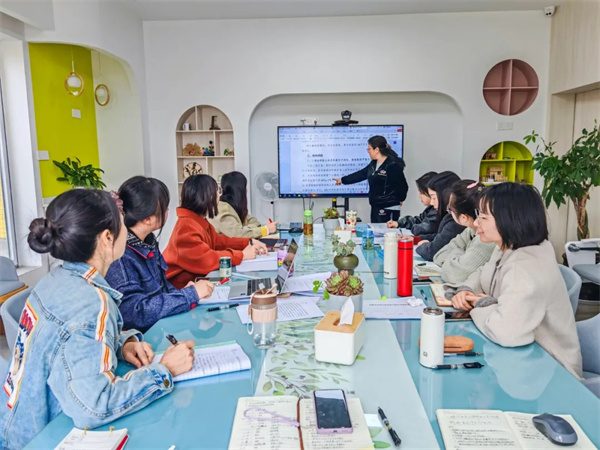 1762391178180690.jpg 20251105_222715_277.jpg