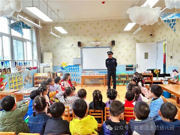 1762391505852201.jpg 20251105_224528_832.jpg