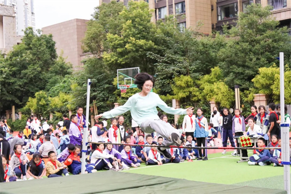 1762391939866755.jpg 20251105_221919_116.jpg