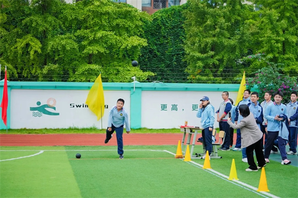 1762392859782197.jpg 20251105_223016_415.jpg