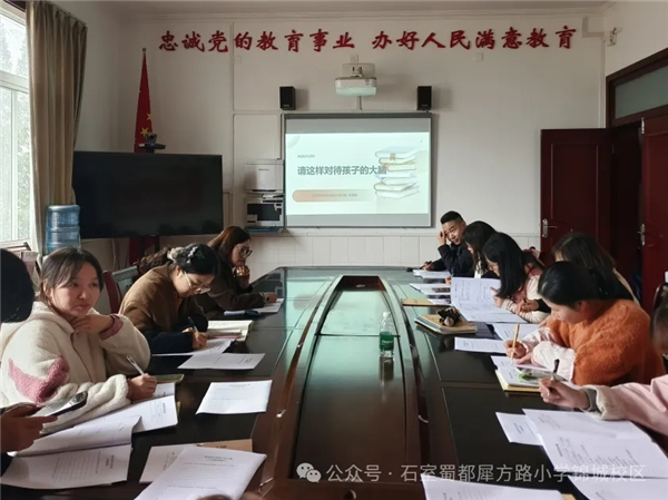 1762394339505741.jpg 20251105_224821_876.jpg