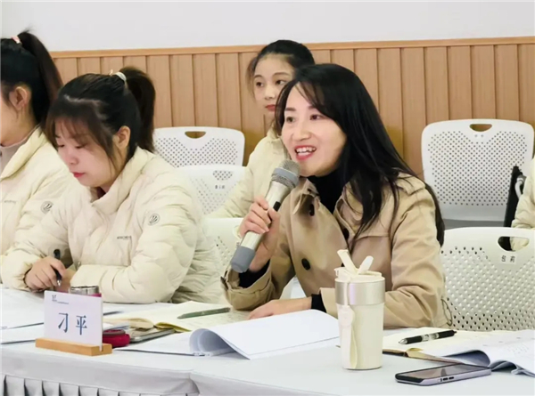 1762397100483539.jpg 20251105_234928_009.jpg