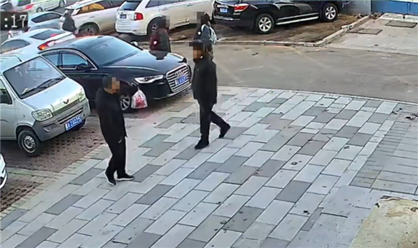 1762475047726717.png 640 (3).png