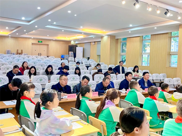 1762476228664861.jpg 20251106_211210_083.jpg