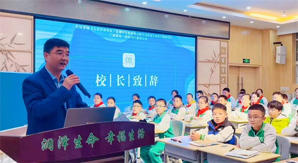 1762476233841408.jpg 20251106_211210_084.jpg