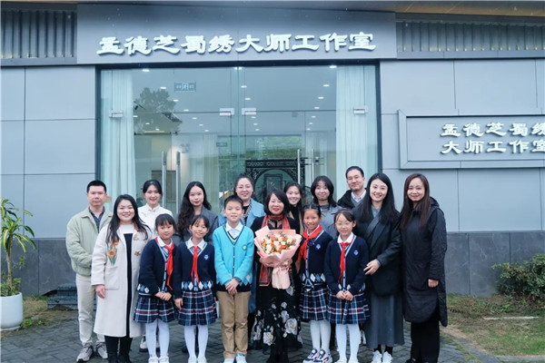 1762482418364843.jpg 20251106_202417_044.jpg