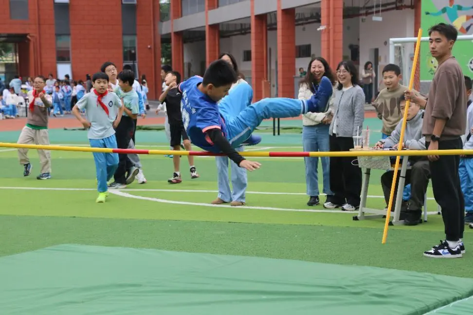 1762496307384100.jpg 1762496307384100.jpg