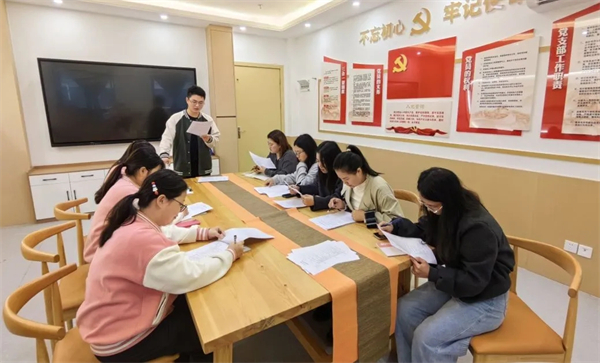 1762503048597938.jpg 20251106_210928_032.jpg