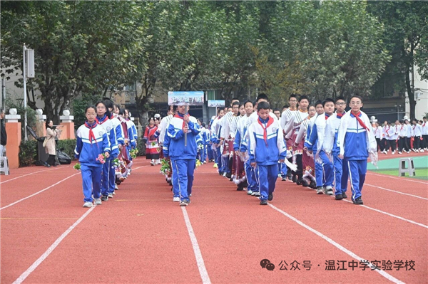 1762503272787051.jpg mmexport1762496767909.jpg