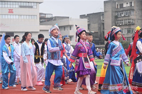 1762503301699388.jpg mmexport1762496793173.jpg