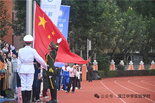 1762503467519850.jpg mmexport1762496838486.jpg