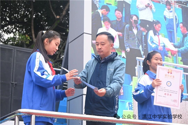 1762503489343190.jpg mmexport1762496853574.jpg