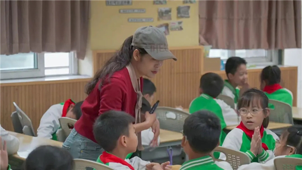 1762503554916860.jpg 20251106_211333_102.jpg