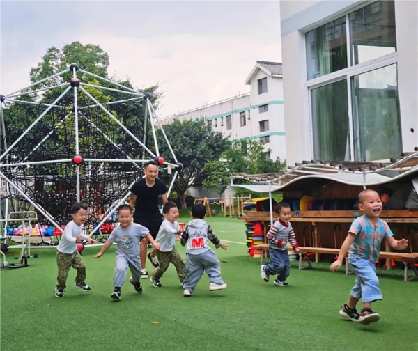 1762568223923113.jpg 20251107_200514_005.jpg