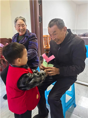 1762568356129598.jpg 20251107_200514_018.jpg