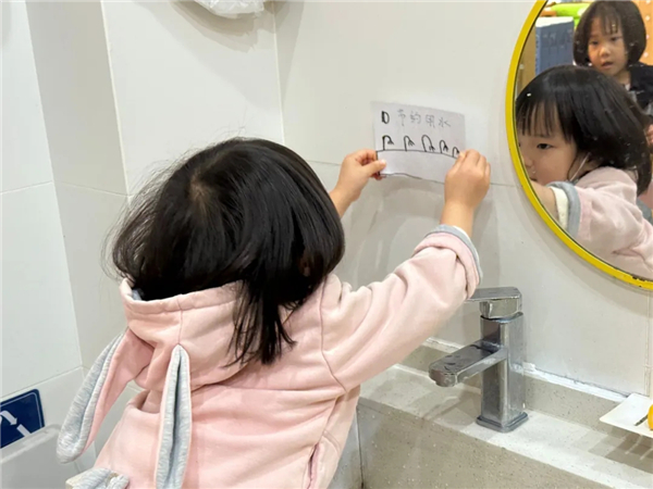 1762569325222651.jpg 20251107_200650_038.jpg