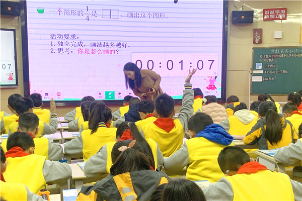 1762570381323116.jpg 4.jpg